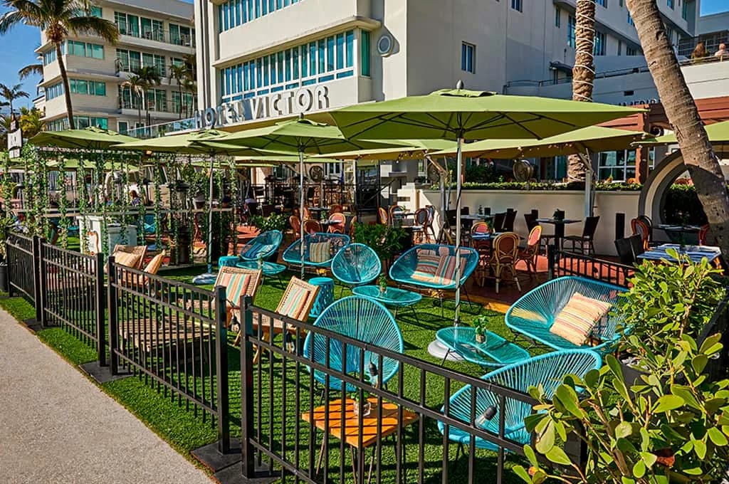 Another view of Café Americano Ocean Drive